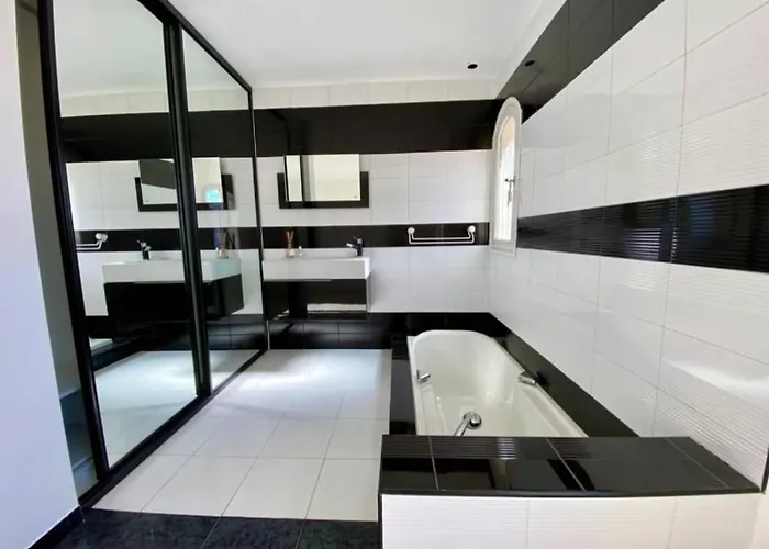 Rare Luxueuse 250 M2 Proche Vila Pérols