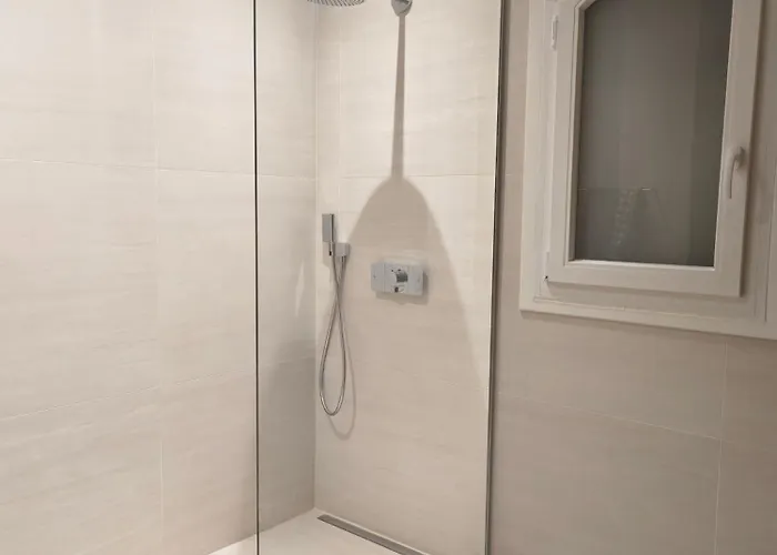 Rare Luxueuse 250 M2 Proche *