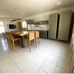 Rare Luxueuse 250 M2 Proche فيلة