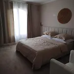 Rare Luxueuse 250 M2 Proche *