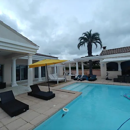 Villa Rare Luxueuse 250 M2 Proche