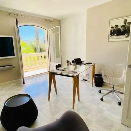 Rare Luxueuse 250 M2 Proche Perols